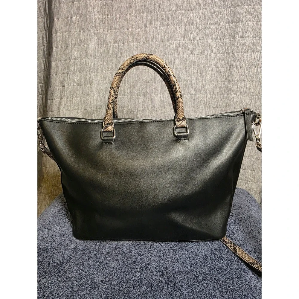 828 Nine West Black Faux Leather Snakeskin Print Satchel Crossbody Bag Handbag